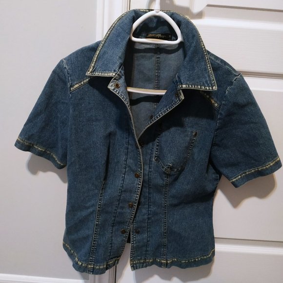 Denim jacket XS fits S and M - Picture 1 of 6
